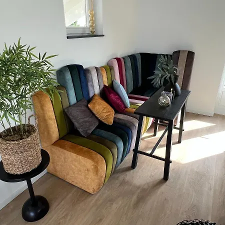 Plassenzicht Logies & Sloepverhuur Bed & Breakfast Loosdrecht