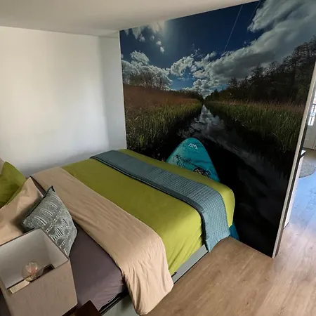 Plassenzicht Logies & Sloepverhuur Bed & Breakfast Loosdrecht